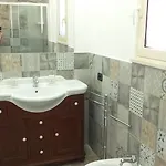 La Casetta Di Laura Tatil Evi *